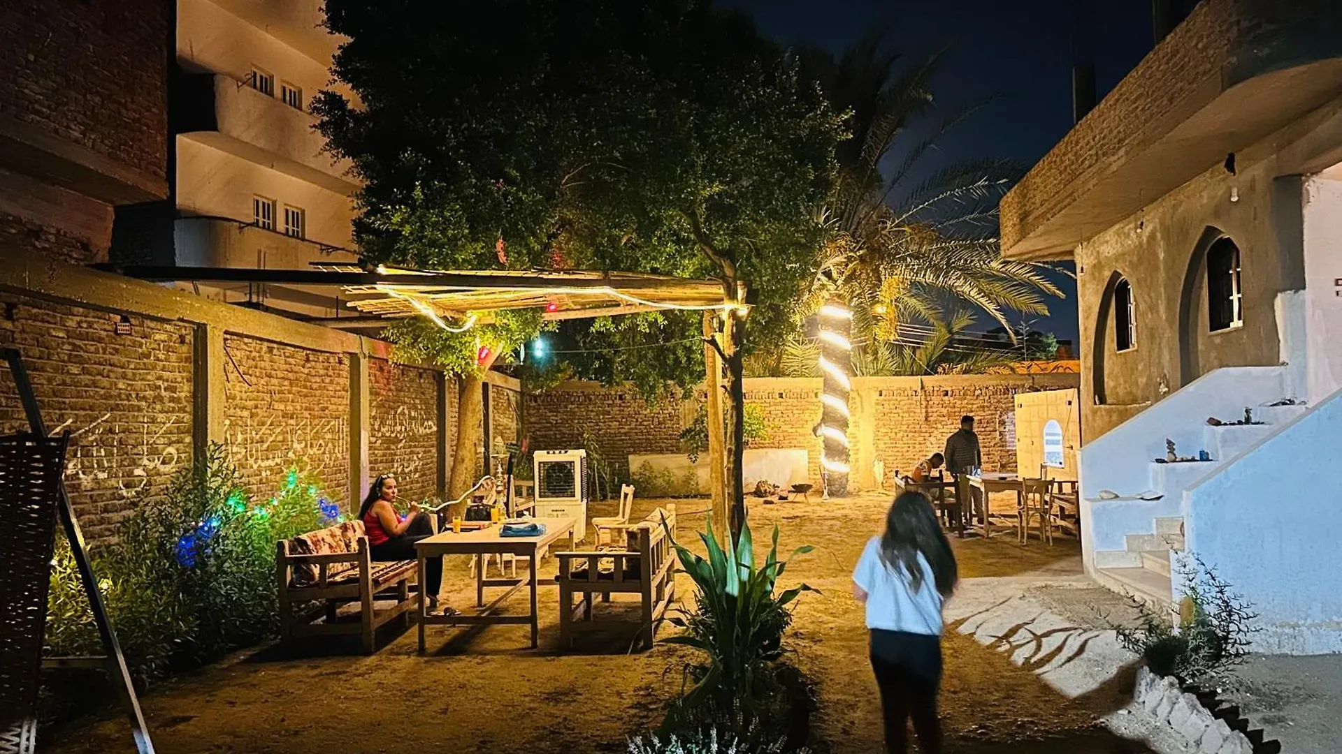Πανσιόν Golden Rose Guesthouse Λούξορ
